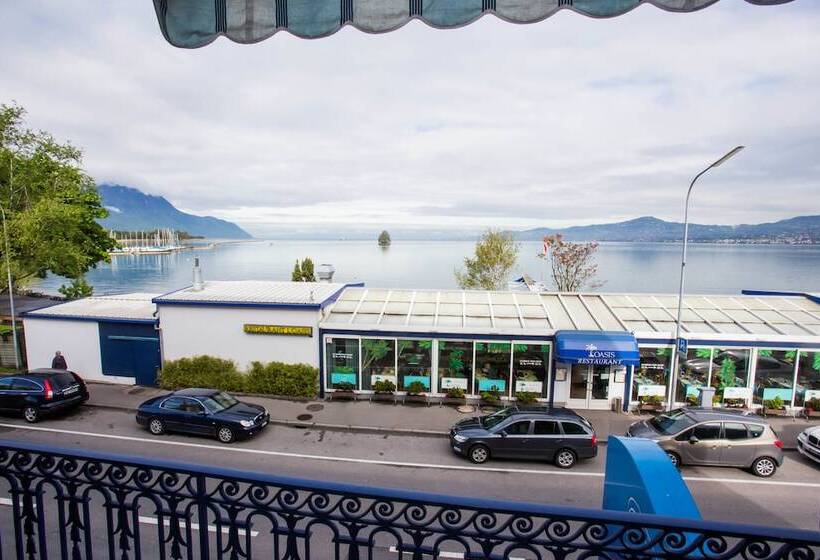 Отель Hôtel Du Port