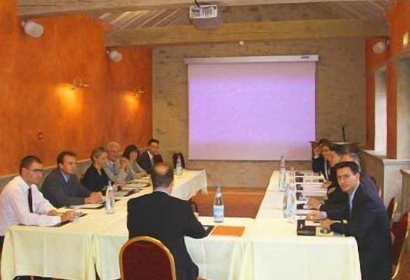 Отель Domaine De La Ferrière