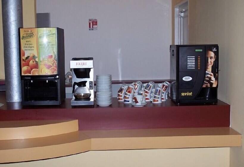 فندق Hôtel Le Richevaux