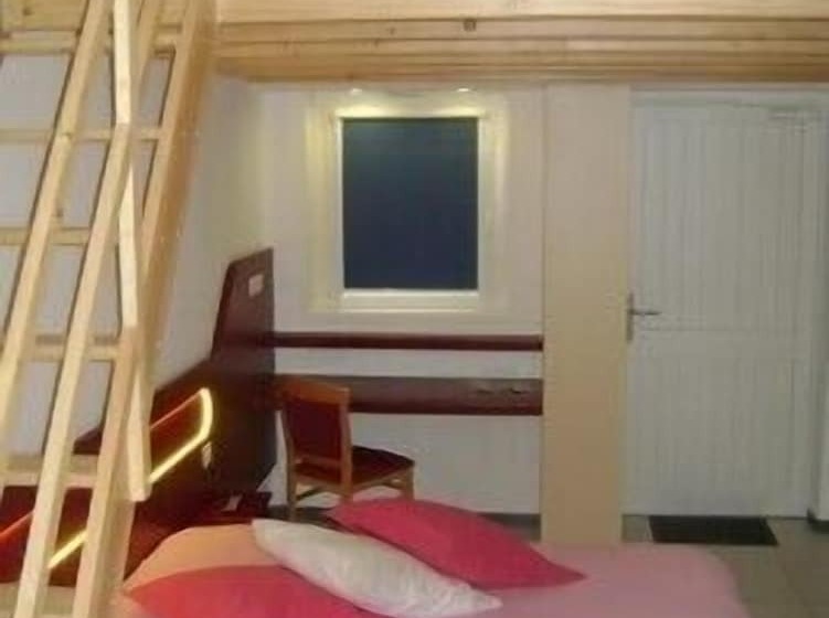 فندق Hôtel Le Richevaux