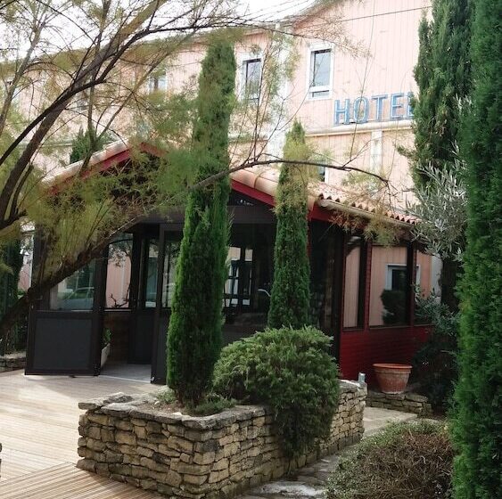 בית מלון כפרי Hôtel Lou Mistralou