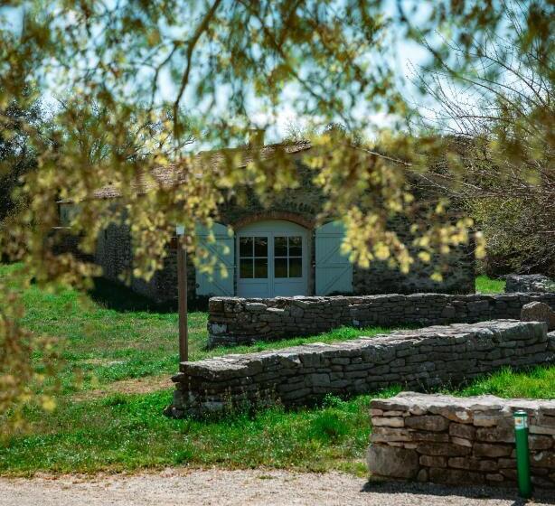 فندق Hôtel Mas De Baumes