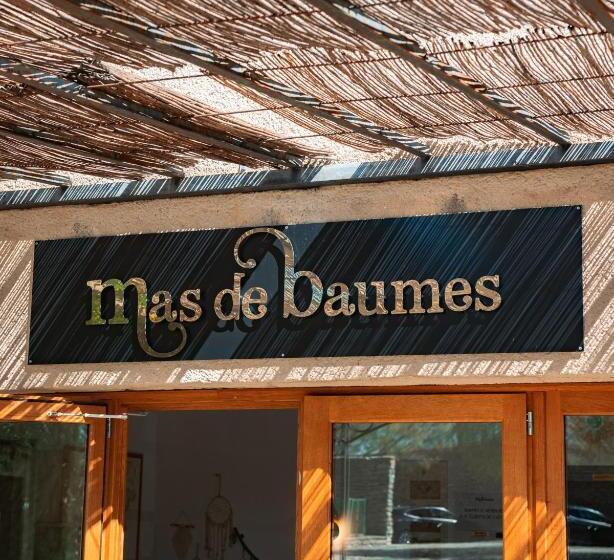 فندق Hôtel Mas De Baumes