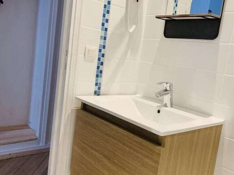 فندق Hôtel Moderne