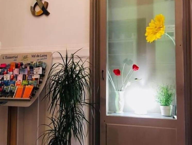 فندق Hôtel Moderne