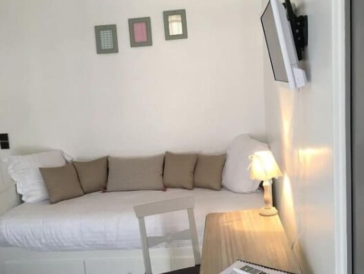 فندق Hôtel Moderne