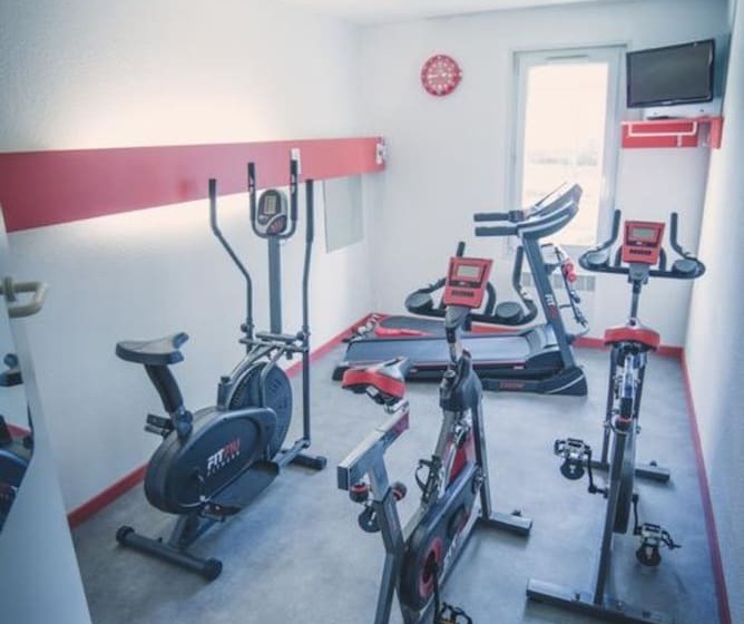 Отель Hôtel Quick Palace Tours Nord