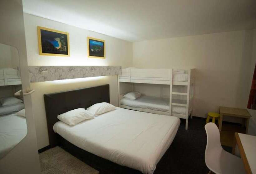 Отель Hôtel Quick Palace Tours Nord