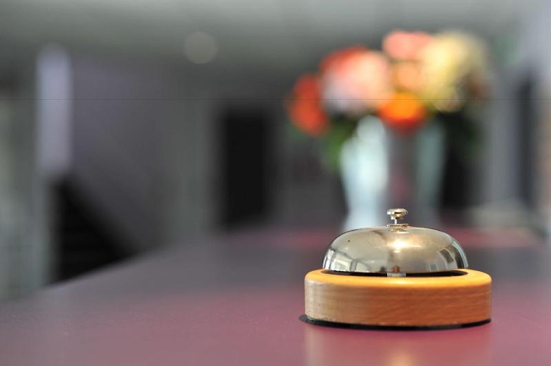 Отель Inspiration By Balladins Villefranche De Rouergue