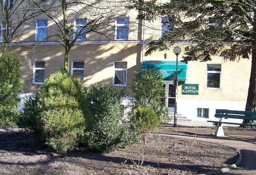 Отель Kapitan