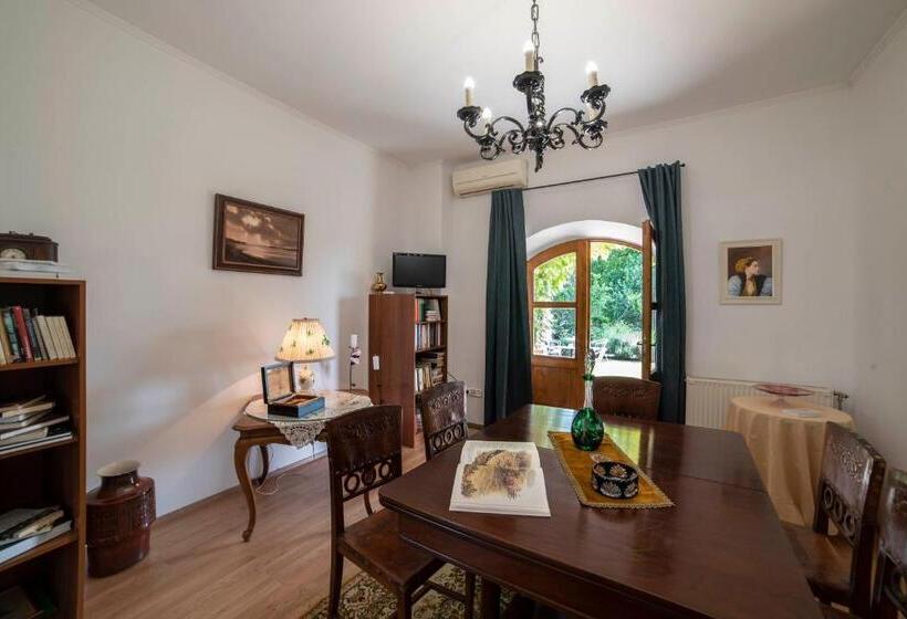 酒店 Kis Helikon Villa