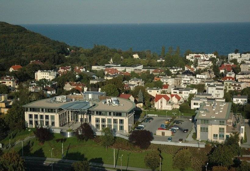 酒店 Kuracyjny Spa & Wellness