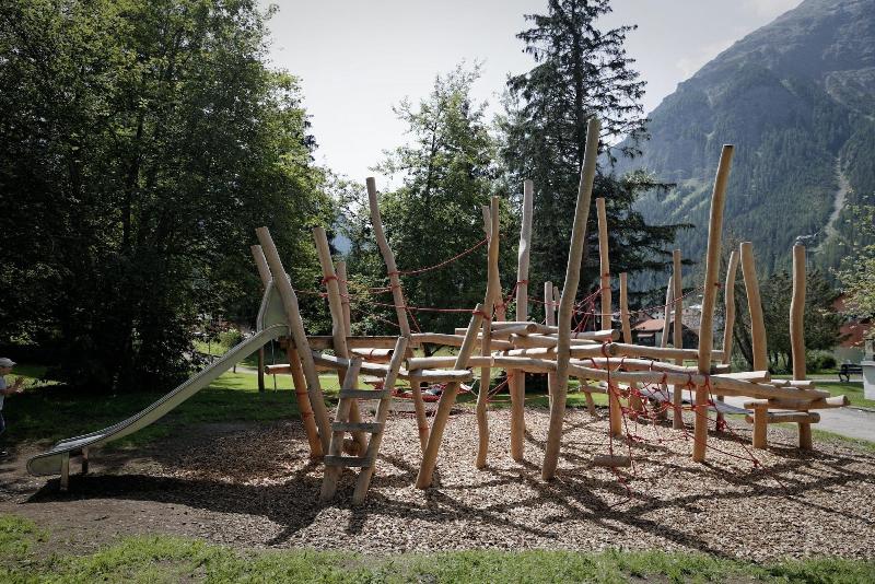 فندق Kurhaus Bergün