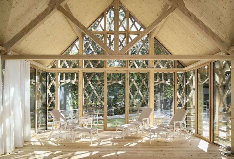 فندق Kurhaus Bergün