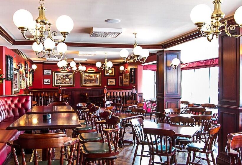 בית מלון כפרי L Stinsen