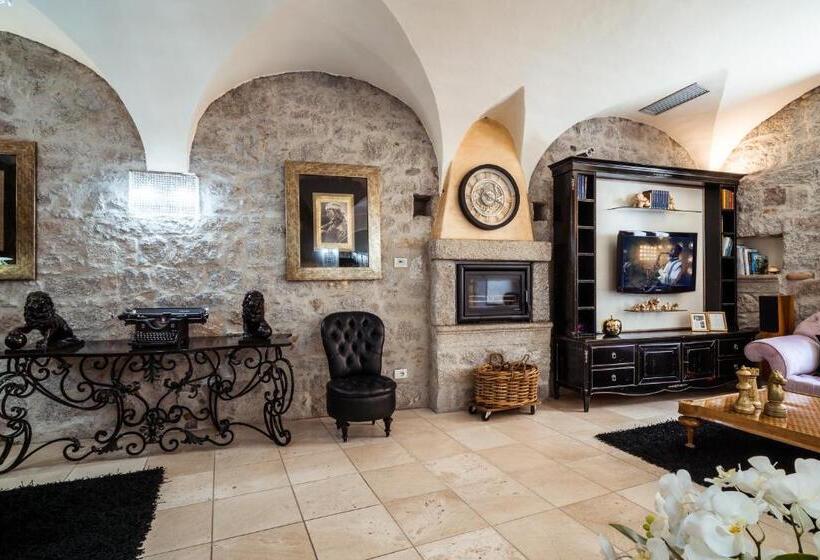 فندق La Locanda Del Conte Mameli