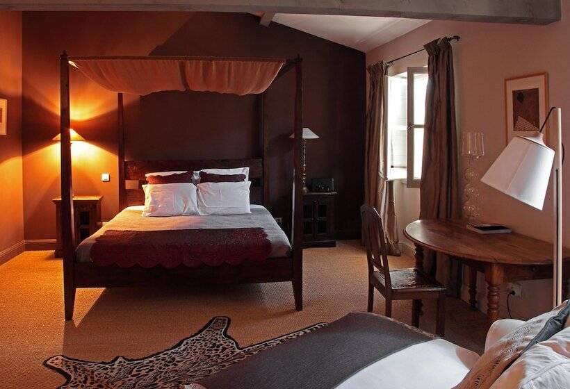 Отель La Maison Sur La Sorgue   Esprit De France