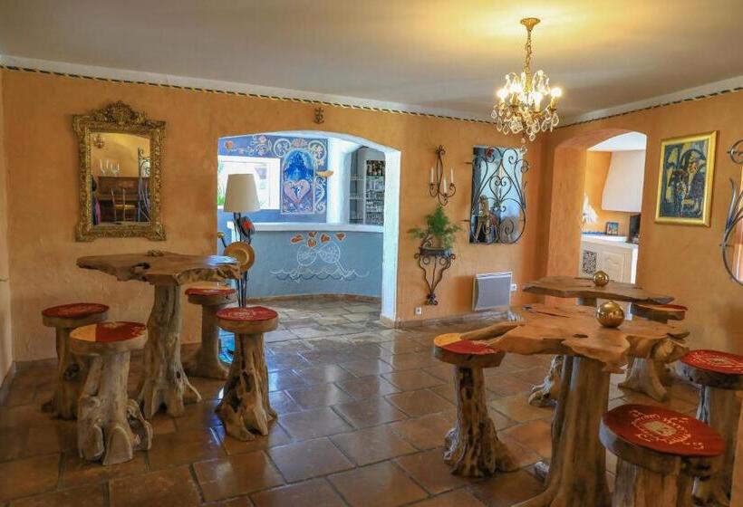 בית מלון כפרי La Tramontane