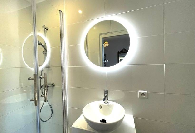 ホテル La Villa Les Mots Passants