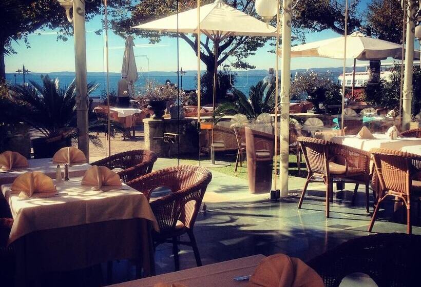 Отель La Vittoria Boutique