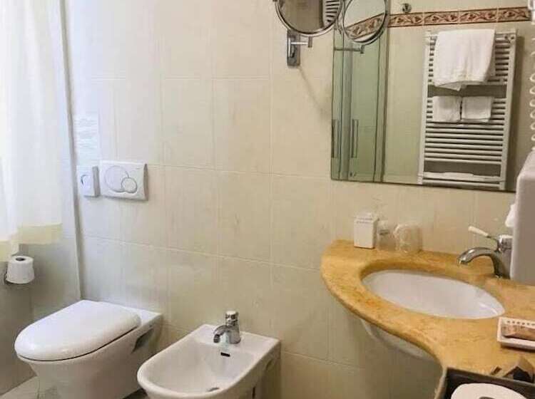 Отель La Vittoria Boutique