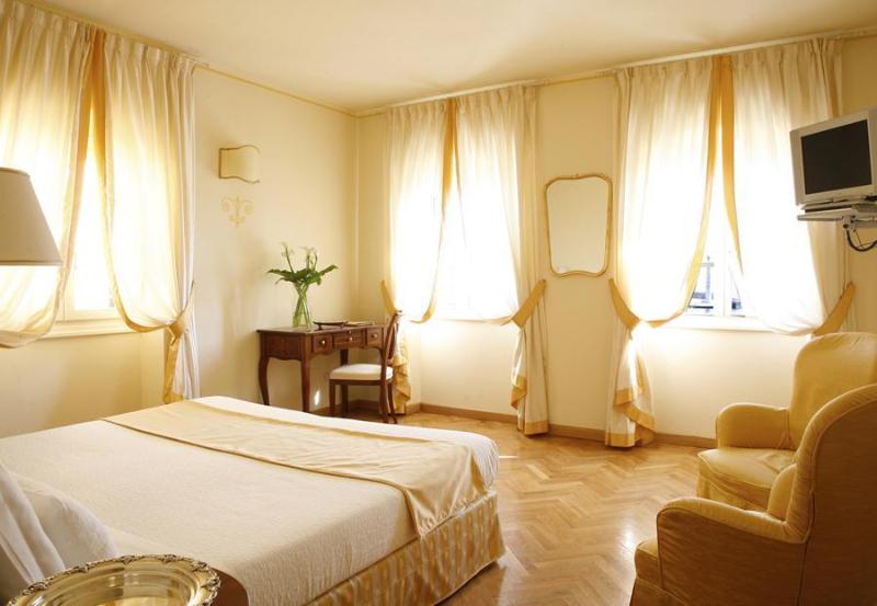 Отель La Vittoria Boutique