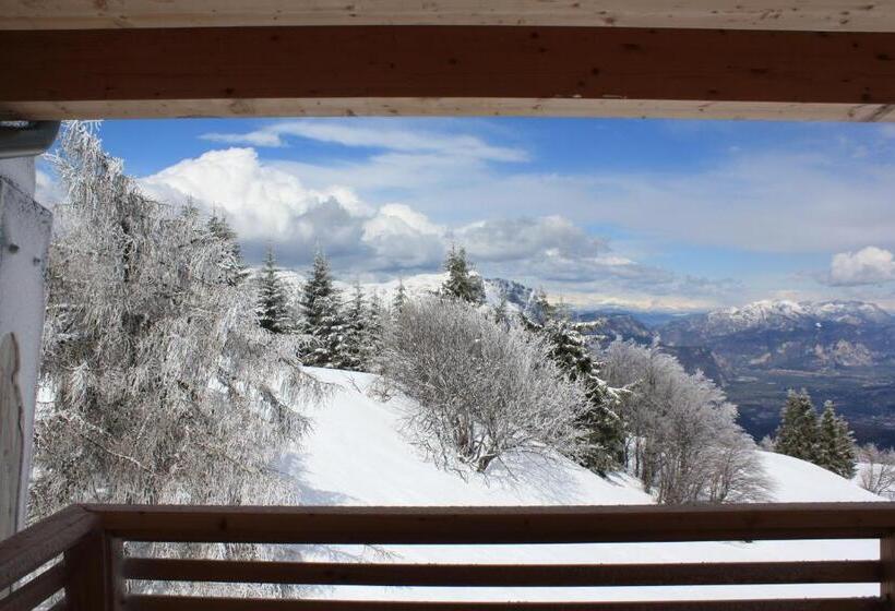 Le Blanc Hotel & Spa