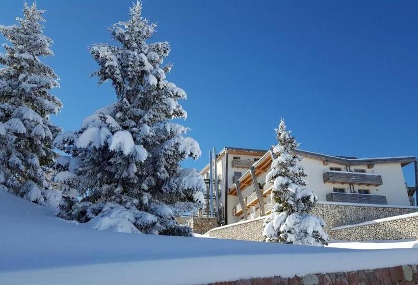 Le Blanc Hotel & Spa