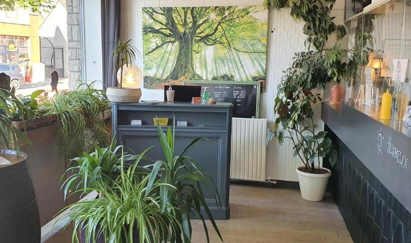 בית מלון כפרי Hôtel Restaurant Du Commerce