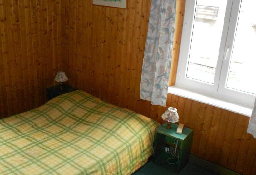 Отель Les Sapins