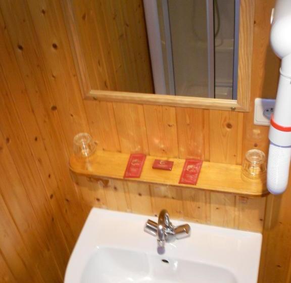 Отель Les Sapins