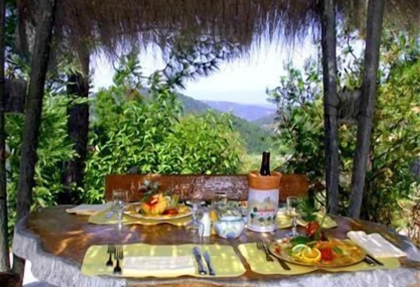 בית מלון כפרי L'estirado Des Adrets