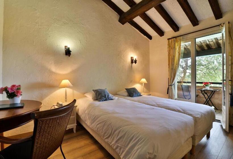 בית מלון כפרי L'estirado Des Adrets