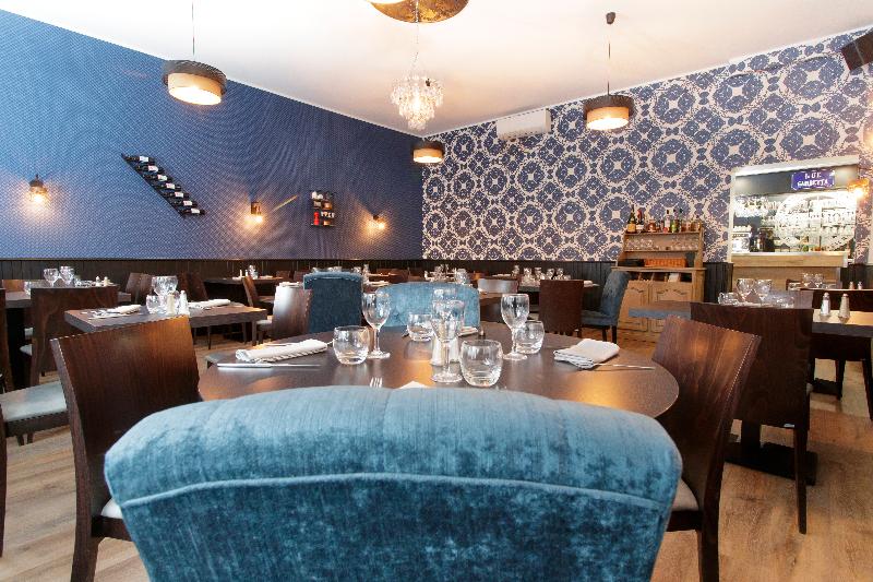 Logis Hotel & Restaurant De La Basilique