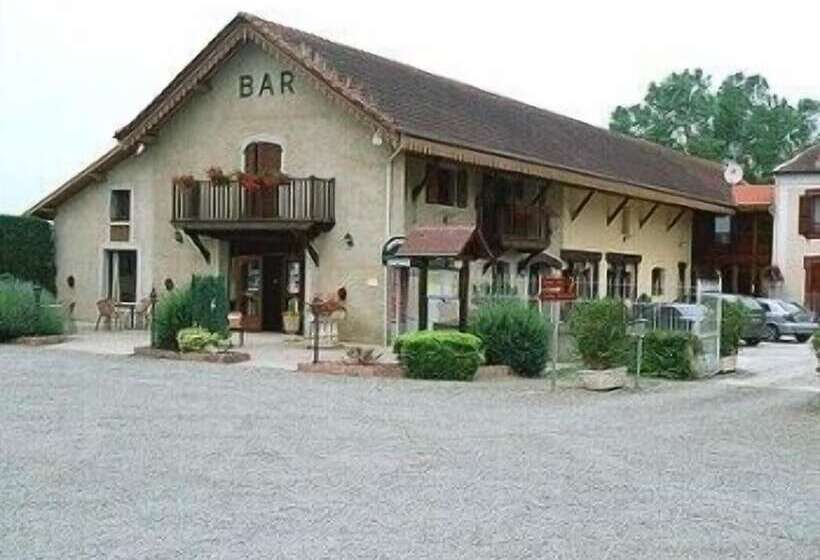 בית מלון כפרי Logis Hôtel Les 3b