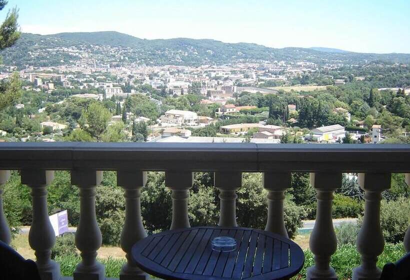 Logis Hotel Le Col De L Ange