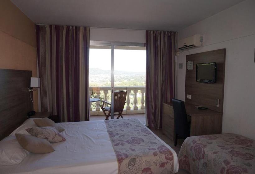 Logis Hotel Le Col De L Ange