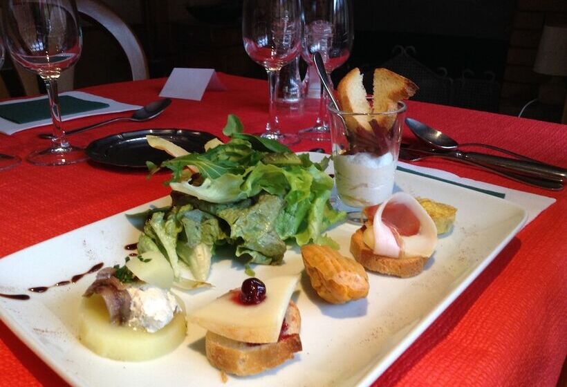 酒店 Logis Hôtel Restaurant Les Coudercous