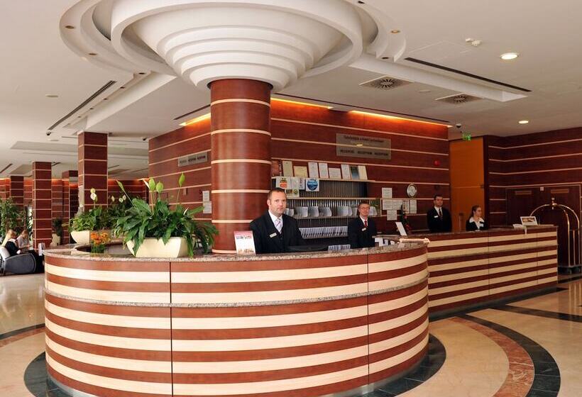 فندق Lycium Debrecen