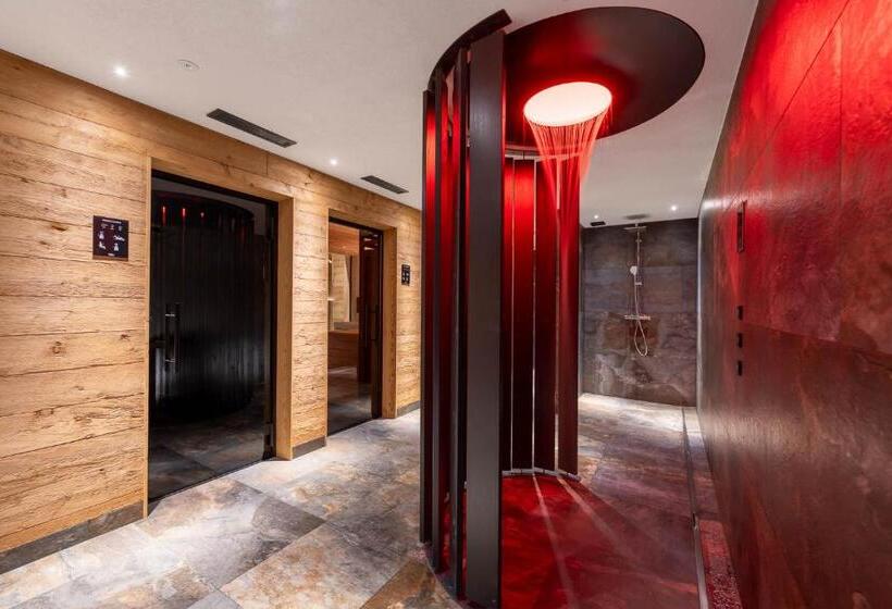 هتل Majon Miramonti