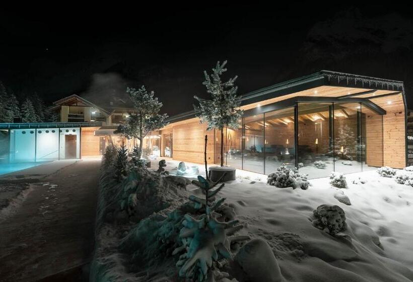 هتل Majon Miramonti