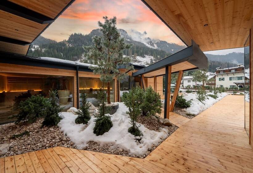 هتل Majon Miramonti