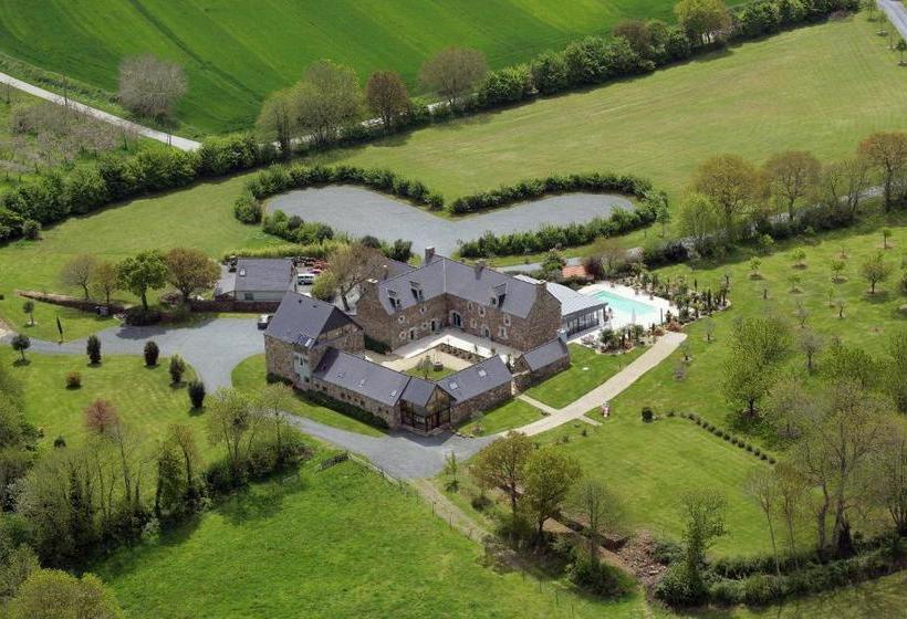 فندق Domaine De Kermodest