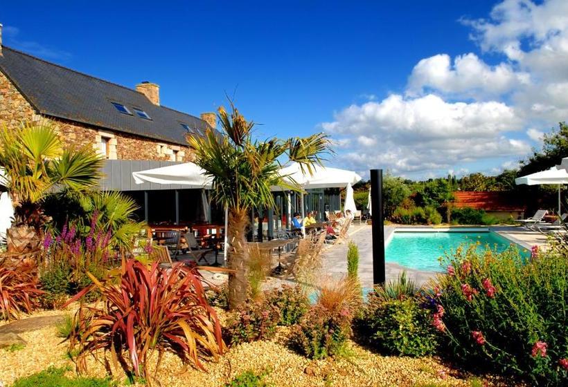 فندق Domaine De Kermodest