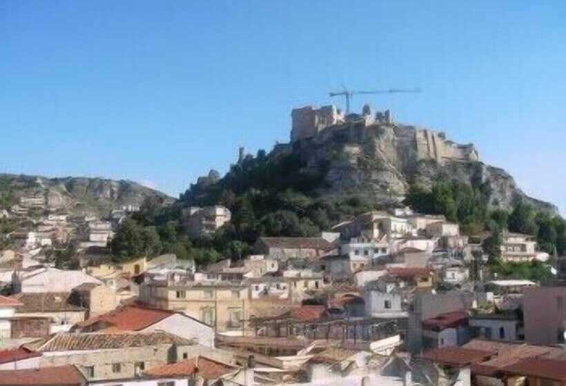 فندق Mediterraneo