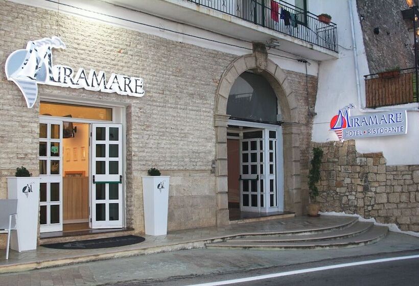 호텔 Miramare