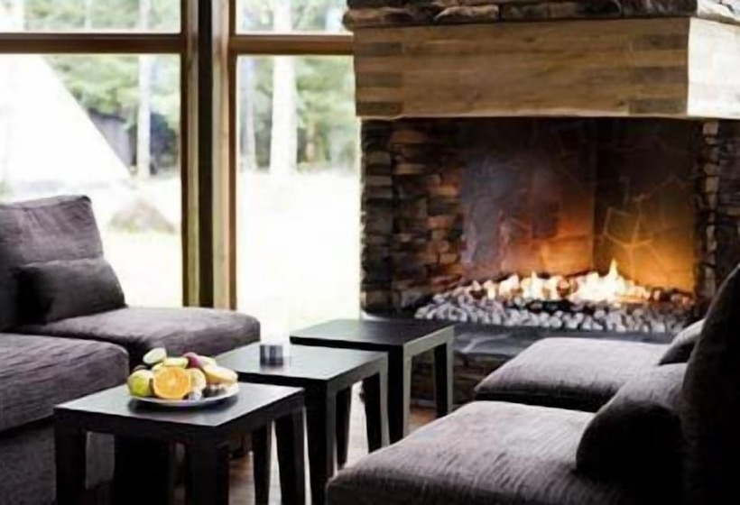 בית מלון כפרי Nova Park Conference