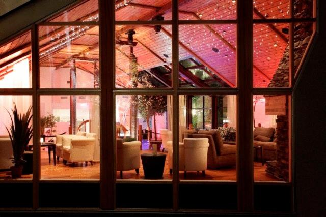 בית מלון כפרי Nova Park Conference