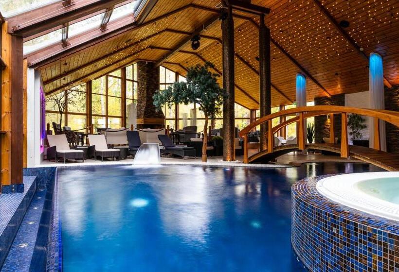 בית מלון כפרי Nova Park Conference