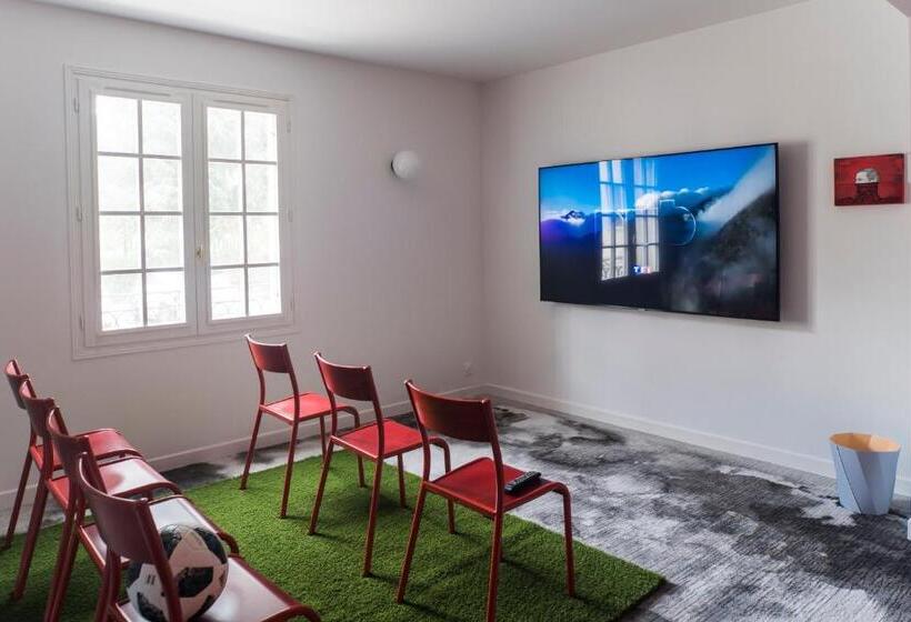 فندق Hôtel Spa ô Rouge   Gevrey Chambertin   Teritoria